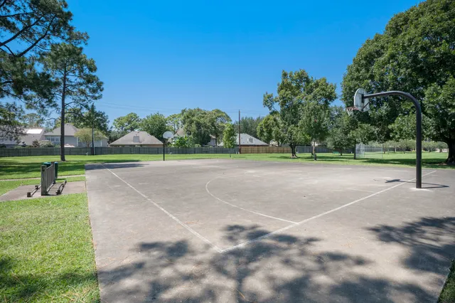 a view of a basketball court