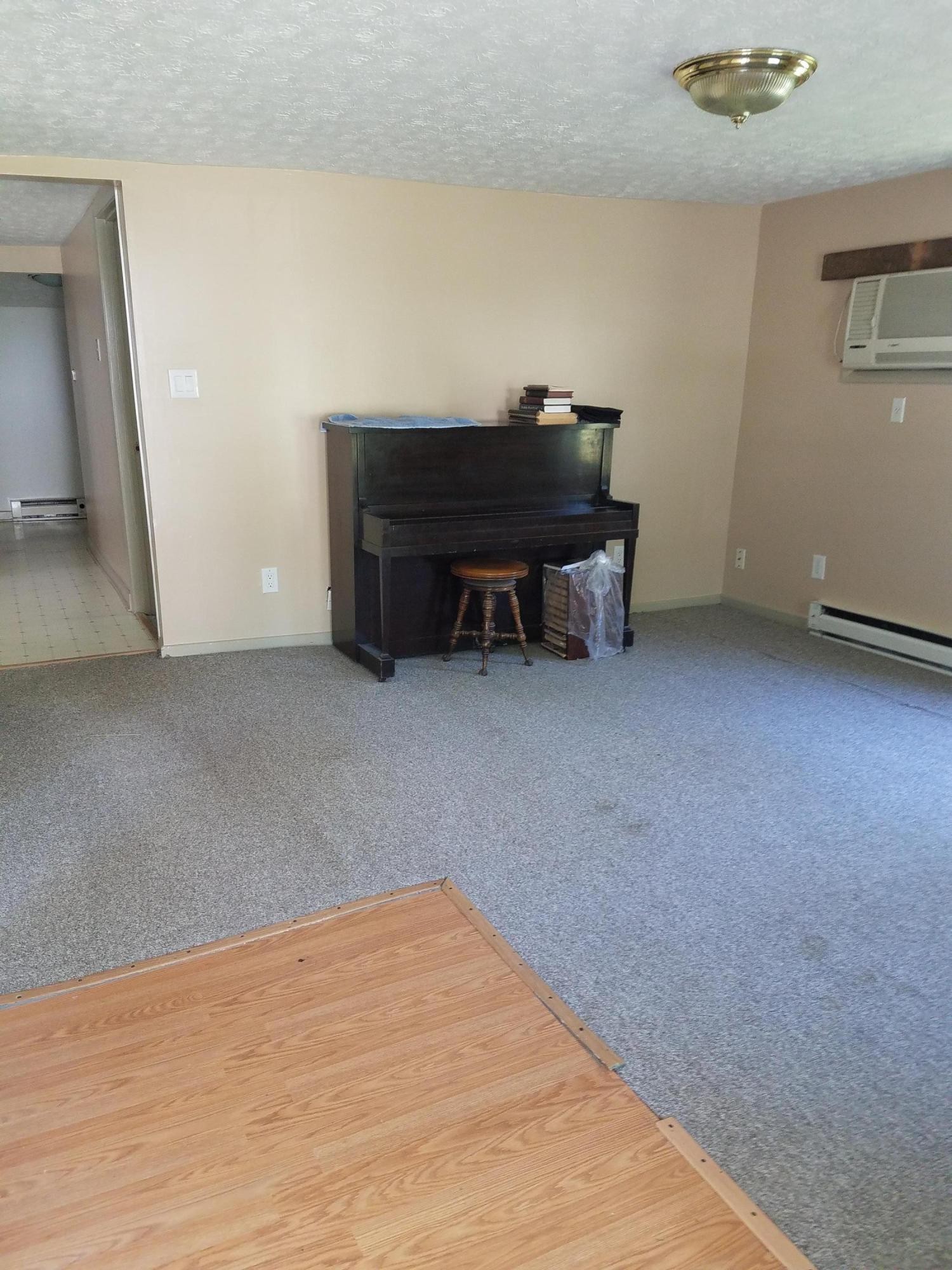 1604 Berry Road Knoxville, TN 37920 - Photo 2 of 9 Gallery Image 2