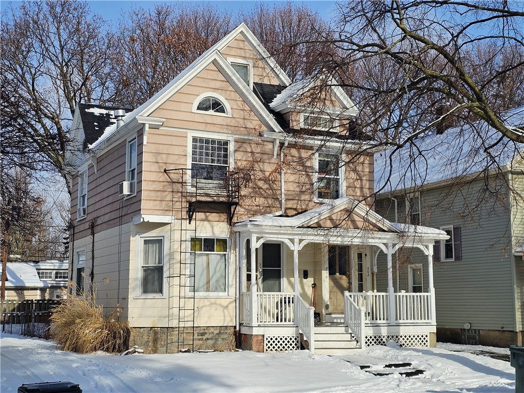 204 Cypress Street Rochester, NY 14620 - Photo 2 of 40