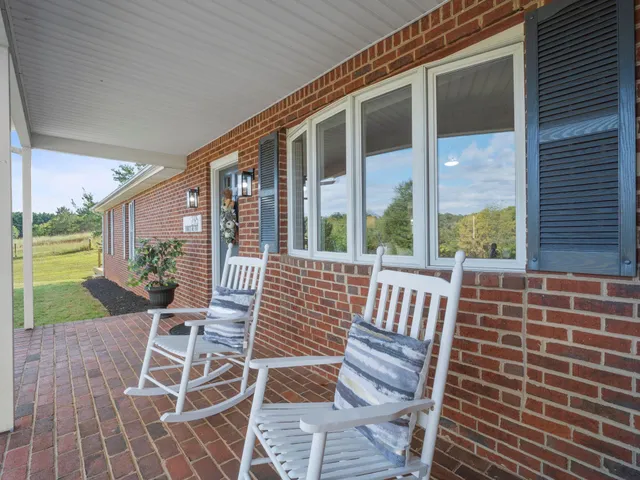 $534,900 | 2195 Bonbrook Mill Road, Wirtz, VA 24184