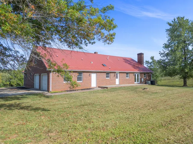 $534,900 | 2195 Bonbrook Mill Road, Wirtz, VA 24184
