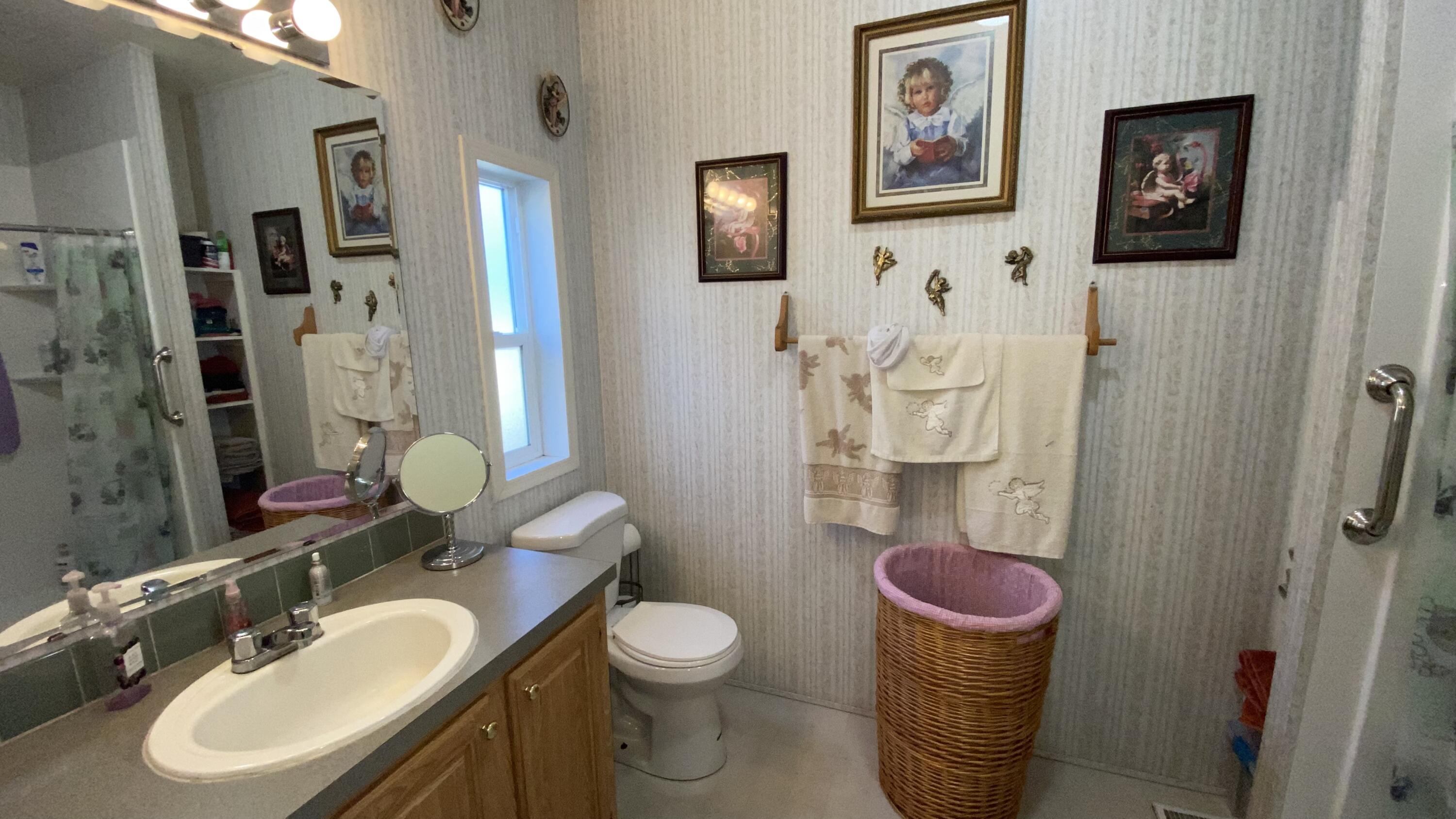 59968 Cheyenne Road Bend, OR 97702 - Photo 13 of 24 IMG_E3044