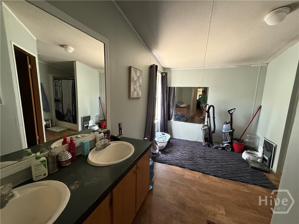 152 Creekside Manor Road Metter, GA 30439 - Photo 8 of 19