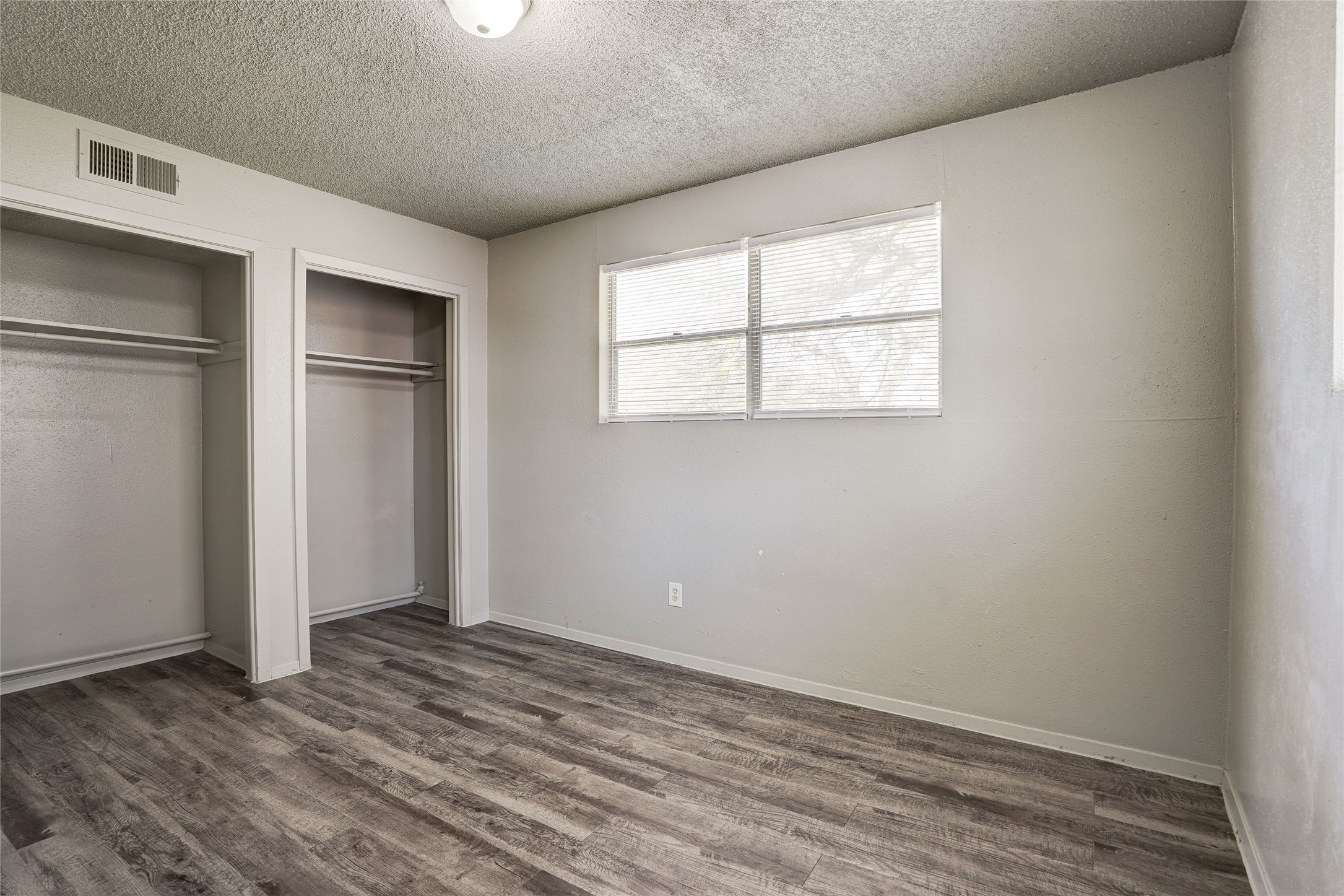 714 Old Martindale Road San Marcos, TX 78666 - Photo 3 of 23