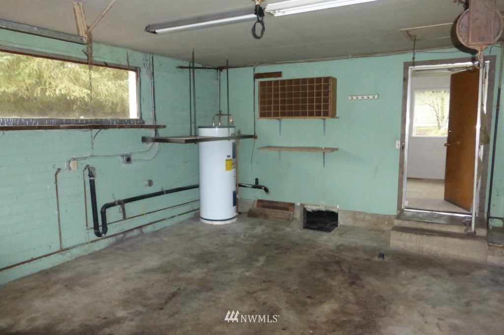 1901 Martin Road Mount Vernon, WA 98273 - Photo 14 of 24 Gallery Image 14