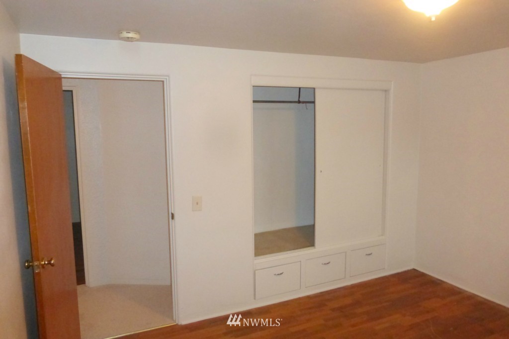 1901 Martin Road Mount Vernon, WA 98273 - Photo 19 of 24 Gallery Image 19