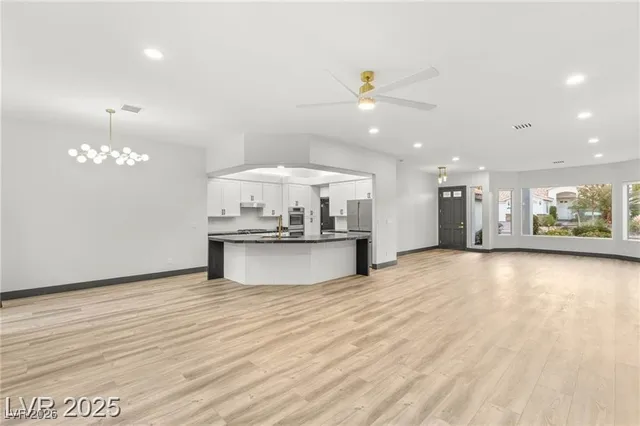 $915,000 | 1616 Shadow Rock Drive, Las Vegas, NV 89117