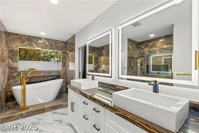 $915,000 | 1616 Shadow Rock Drive, Las Vegas, NV 89117