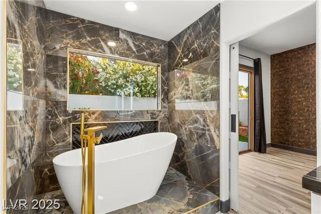 $915,000 | 1616 Shadow Rock Drive, Las Vegas, NV 89117