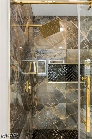 $915,000 | 1616 Shadow Rock Drive, Las Vegas, NV 89117