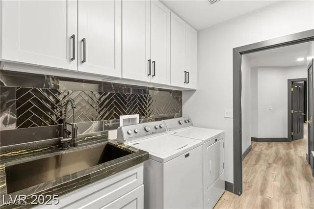 $915,000 | 1616 Shadow Rock Drive, Las Vegas, NV 89117