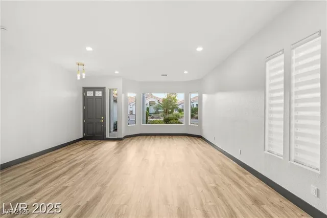 $915,000 | 1616 Shadow Rock Drive, Las Vegas, NV 89117