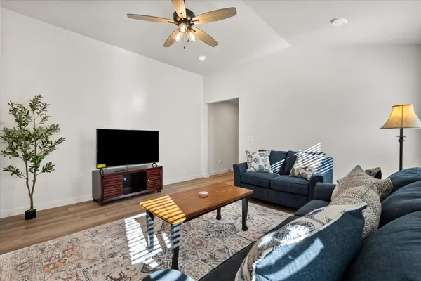 $2,399 | 2156 Langford Avenue, Lubbock, TX 79407