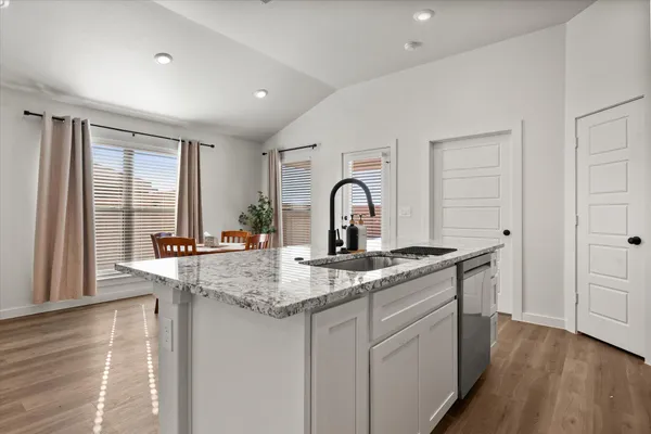 $2,399 | 2156 Langford Avenue, Lubbock, TX 79407