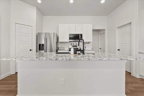 $2,399 | 2156 Langford Avenue, Lubbock, TX 79407