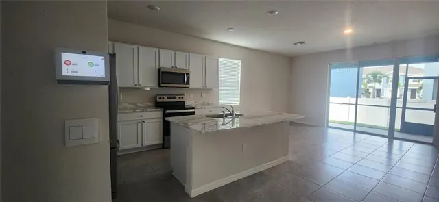 $2,600 | 4034 Goldheart Boulevard, Bradenton, FL 34208