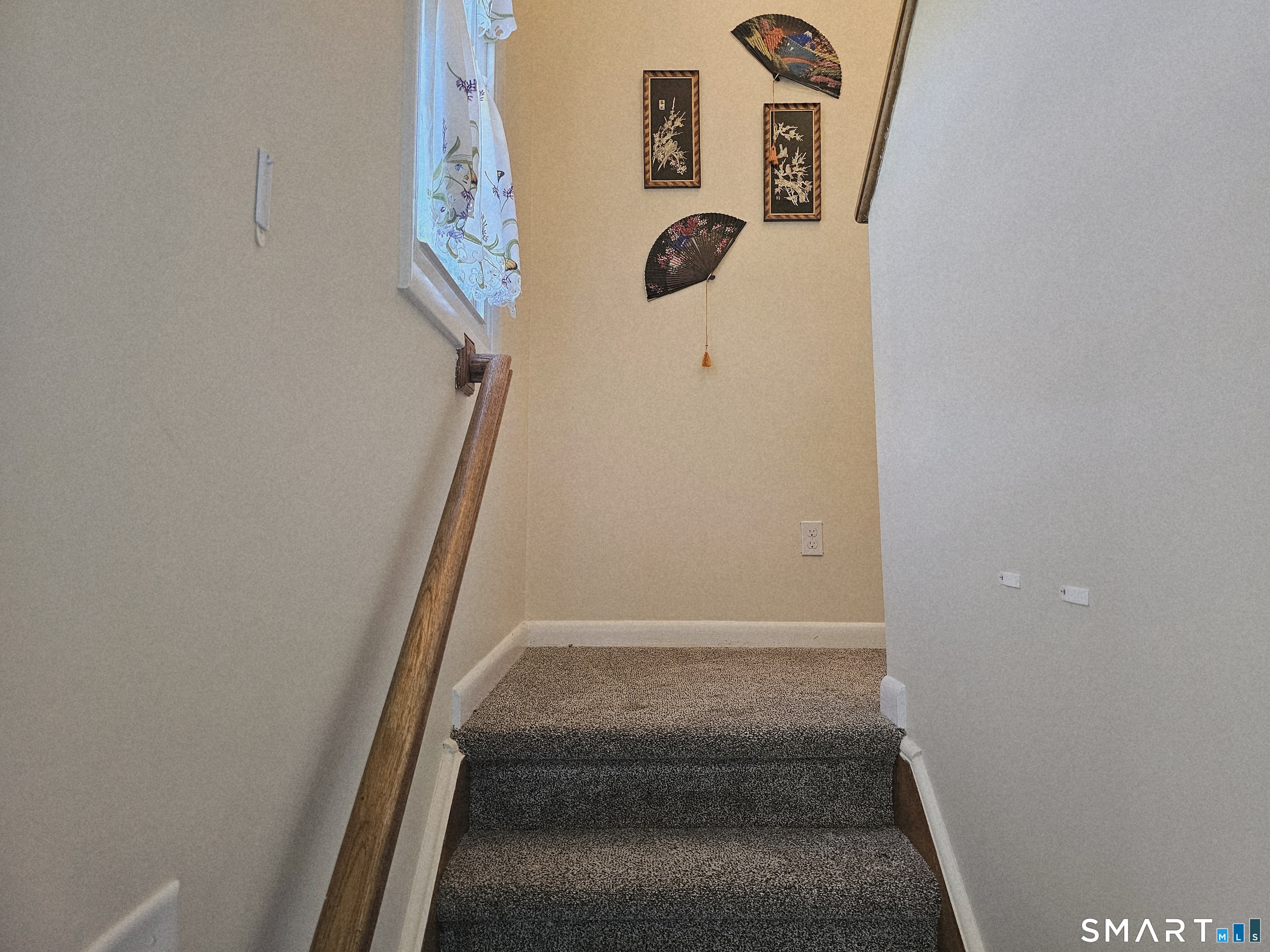 18 Meryl Court Groton, CT 06340 - Photo 11 of 22