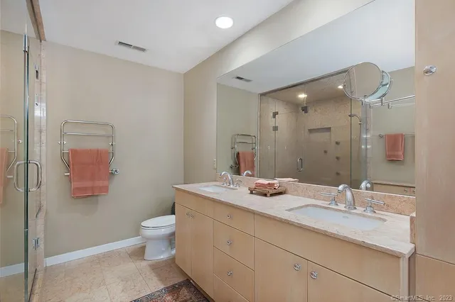 $6,700 | 585 Webbs Hill Road, Stamford, CT 06903