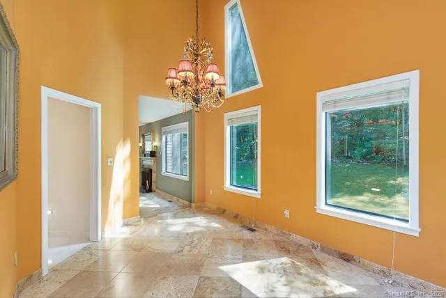 $6,700 | 585 Webbs Hill Road, Stamford, CT 06903