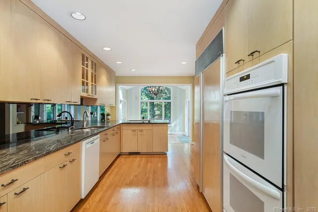 $6,700 | 585 Webbs Hill Road, Stamford, CT 06903