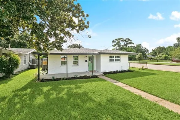 $2,200 | 620 River Oaks Drive, New Orleans, LA 70131