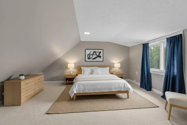 $375,000 | 928 1st Street, St. Paul Park, MN 55071