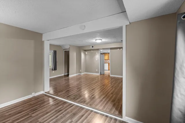 $375,000 | 928 1st Street, St. Paul Park, MN 55071