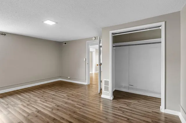 $375,000 | 928 1st Street, St. Paul Park, MN 55071