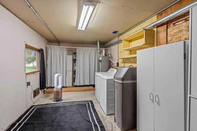 $375,000 | 928 1st Street, St. Paul Park, MN 55071