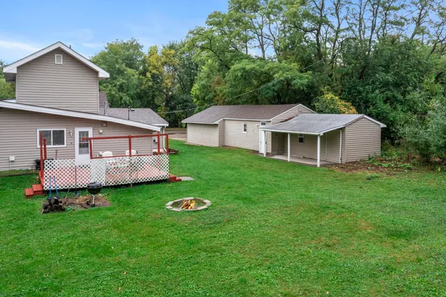 $375,000 | 928 1st Street, St. Paul Park, MN 55071