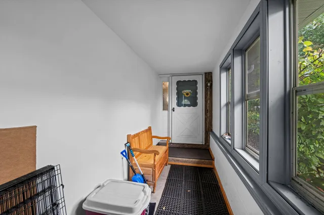 $375,000 | 928 1st Street, St. Paul Park, MN 55071