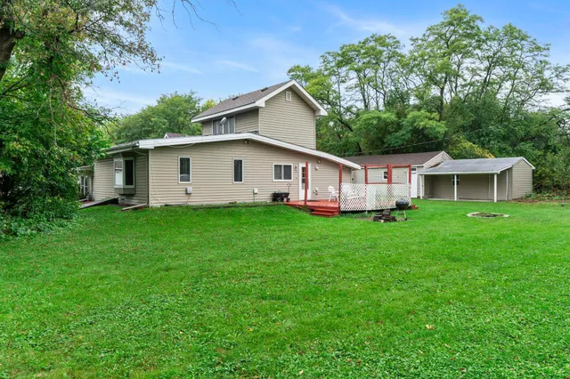 $375,000 | 928 1st Street, St. Paul Park, MN 55071