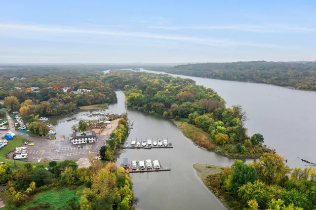 $375,000 | 928 1st Street, St. Paul Park, MN 55071