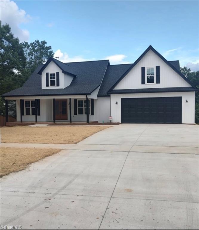 4034 Waterview Road High Point, NC 27265 - Photo 1 of 31