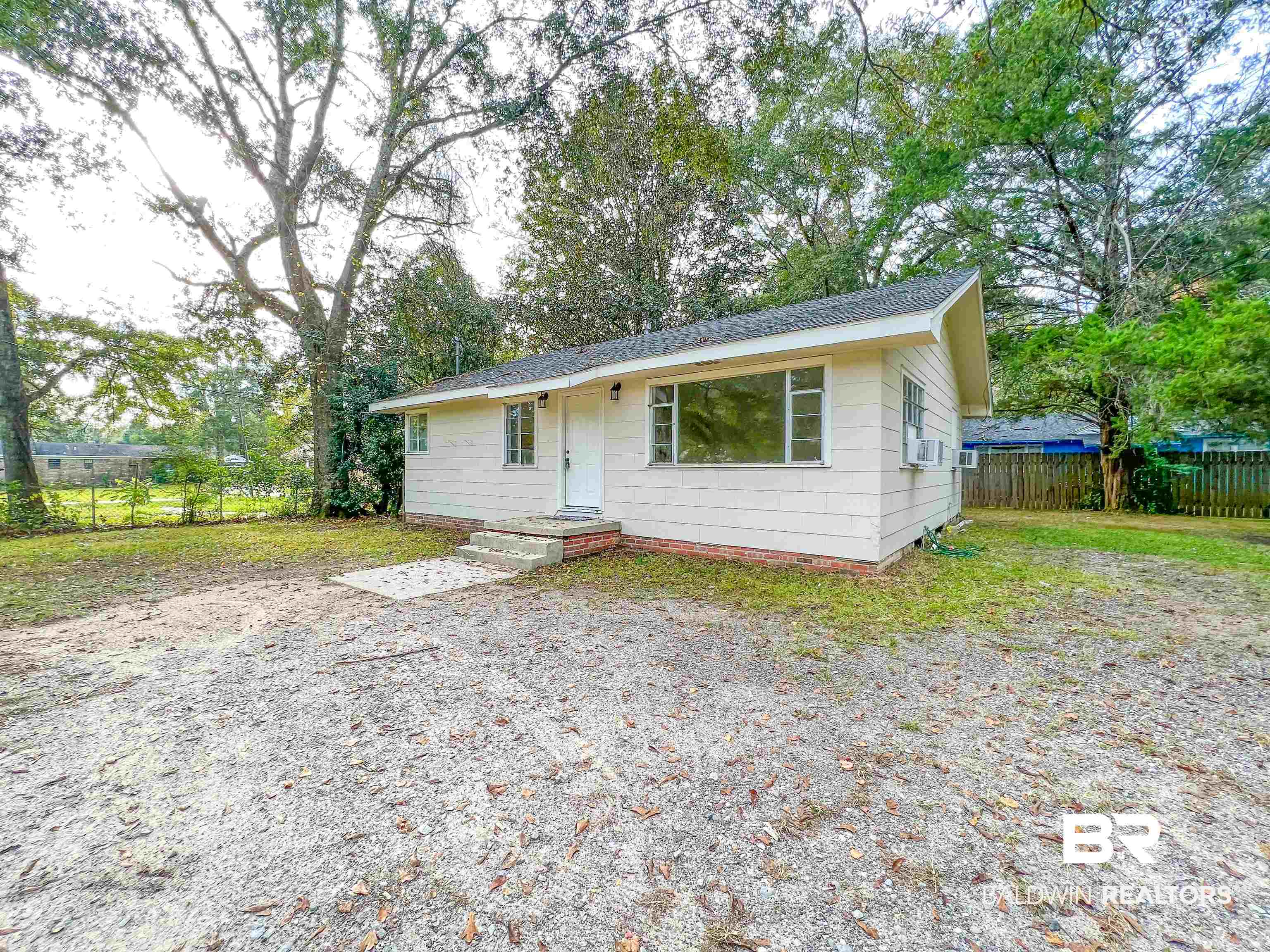 648 Elba Avenue Mobile, AL 36612 - Photo 21 of 36