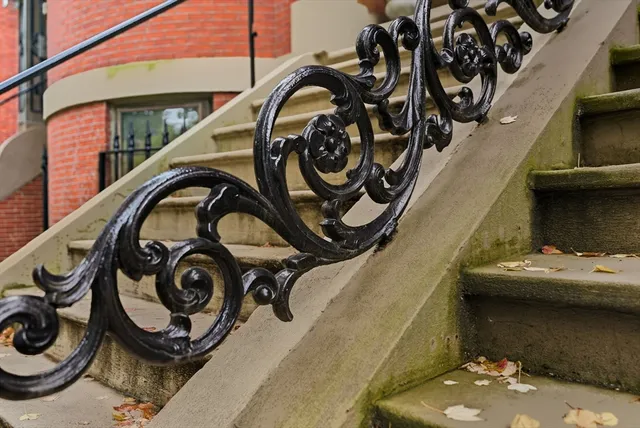 $2,999,000 | 21 East Concord Street, Boston, MA 02118