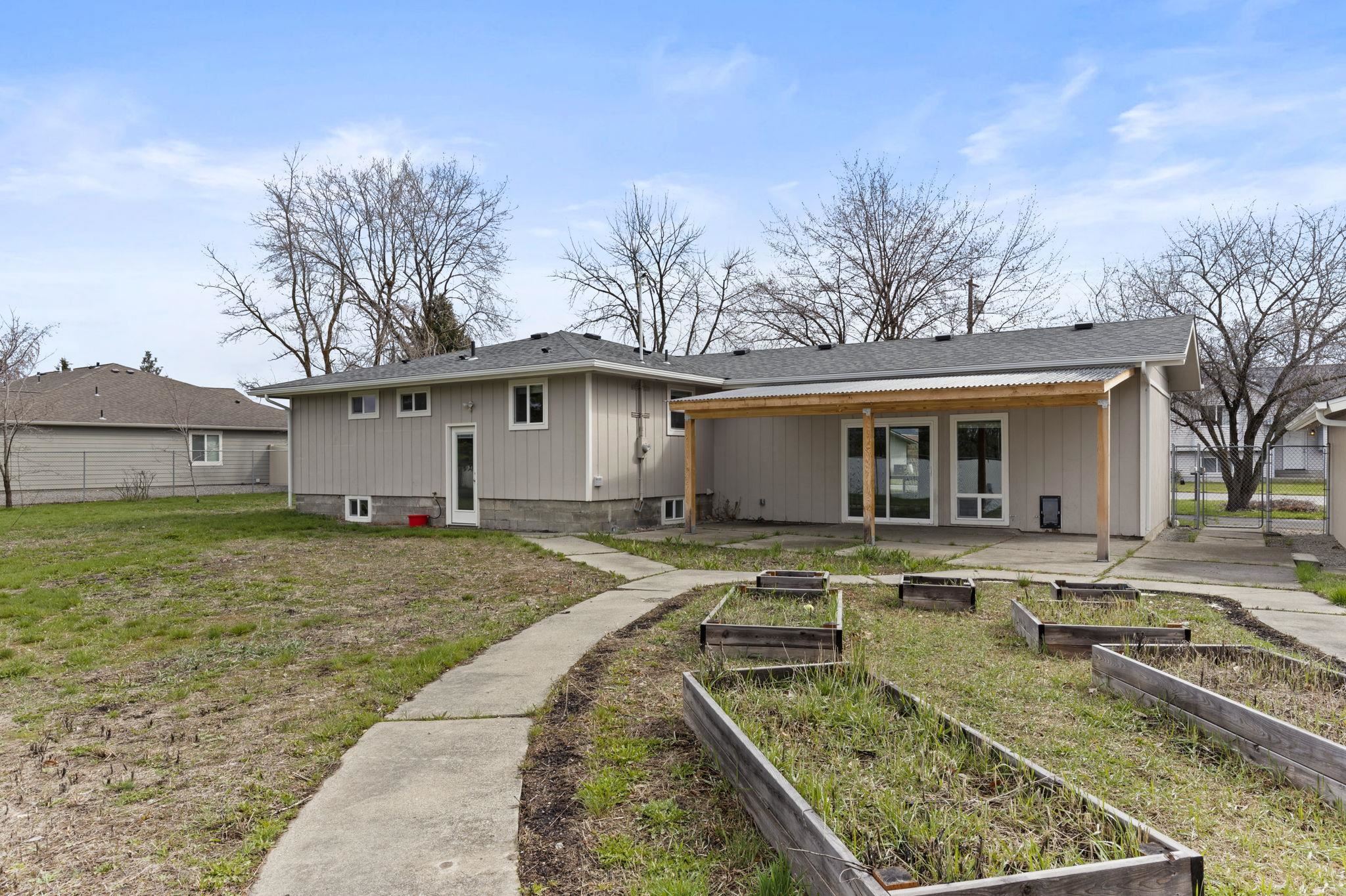 3305 North Davis Road Spokane, WA 99206 - Photo 34 of 41