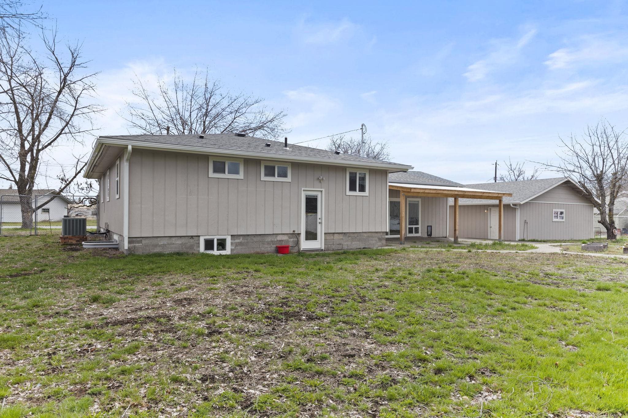 3305 North Davis Road Spokane, WA 99206 - Photo 38 of 41
