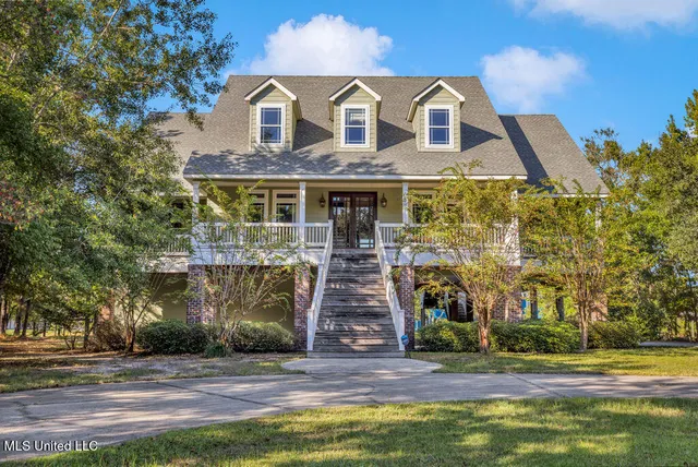 $995,000 | 10051 Cain Road, Bay St. Louis, MS 39520