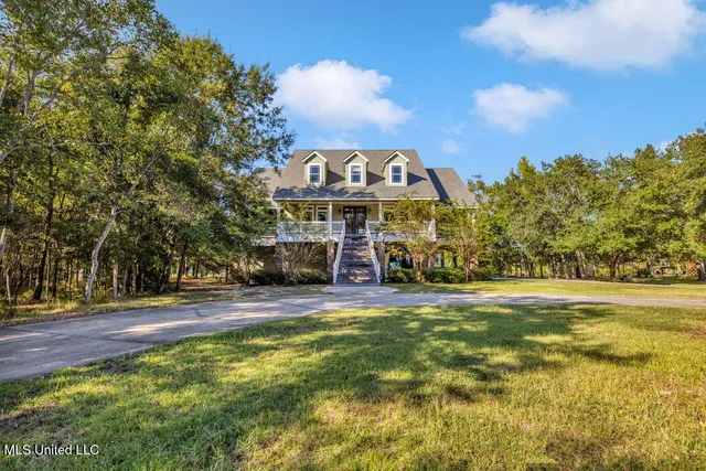 $995,000 | 10051 Cain Road, Bay St. Louis, MS 39520