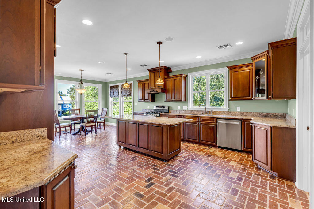 10051 Cain Road Bay St. Louis, MS 39520 - Photo 21 of 75 10051CainRd-20