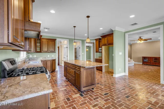 $995,000 | 10051 Cain Road, Bay St. Louis, MS 39520