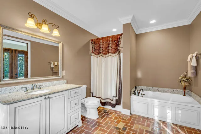 $995,000 | 10051 Cain Road, Bay St. Louis, MS 39520