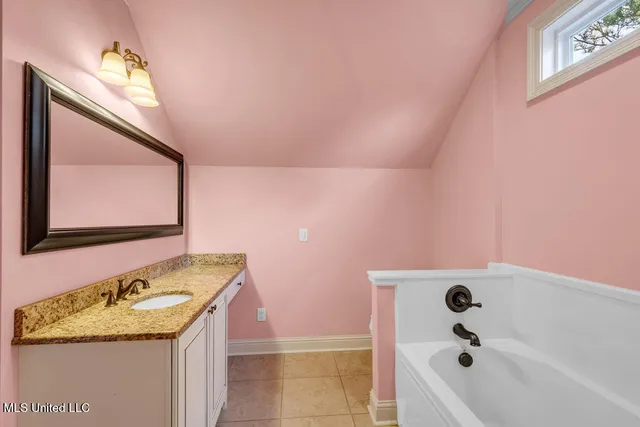 $995,000 | 10051 Cain Road, Bay St. Louis, MS 39520