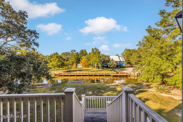 $995,000 | 10051 Cain Road, Bay St. Louis, MS 39520