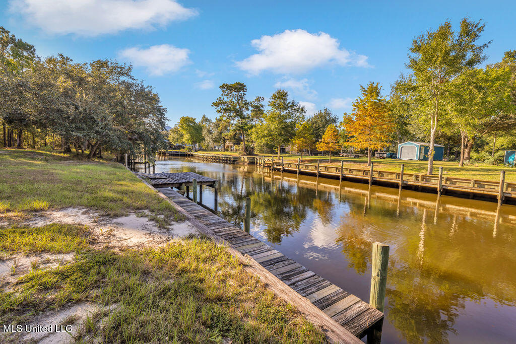 10051 Cain Road Bay St. Louis, MS 39520 - Photo 62 of 75 10051CainRd-61