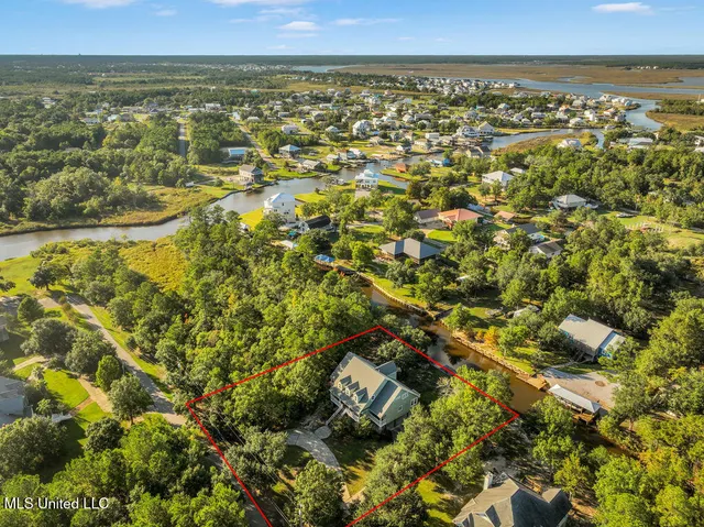 $995,000 | 10051 Cain Road, Bay St. Louis, MS 39520