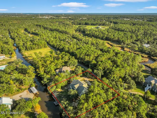 $995,000 | 10051 Cain Road, Bay St. Louis, MS 39520