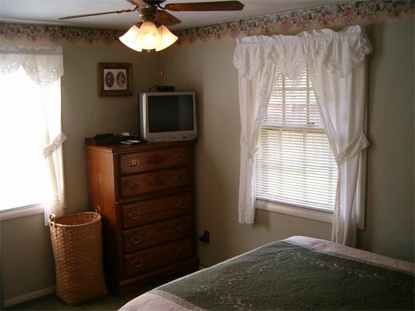 15 Michael Road Raynham, MA 02767 - Photo 7 of 21 Gallery Image 7