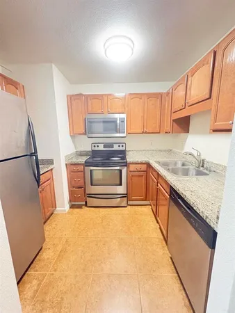 $2,475 | 1350 North Escondido Boulevard, Unit 59, Escondido, CA 92026